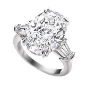 harry_winston._lassic_winston_oval_diamond_engagement_ring.jpg--760x0-q80-crop-scale-subsampling-2-upscale-false