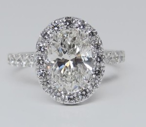 micro-pave-engagement-rings-harry-winston-21
