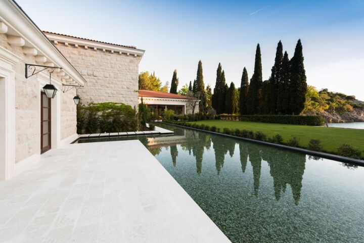 Quel budget prévoir pour l’achat d’une piscine en bois ?