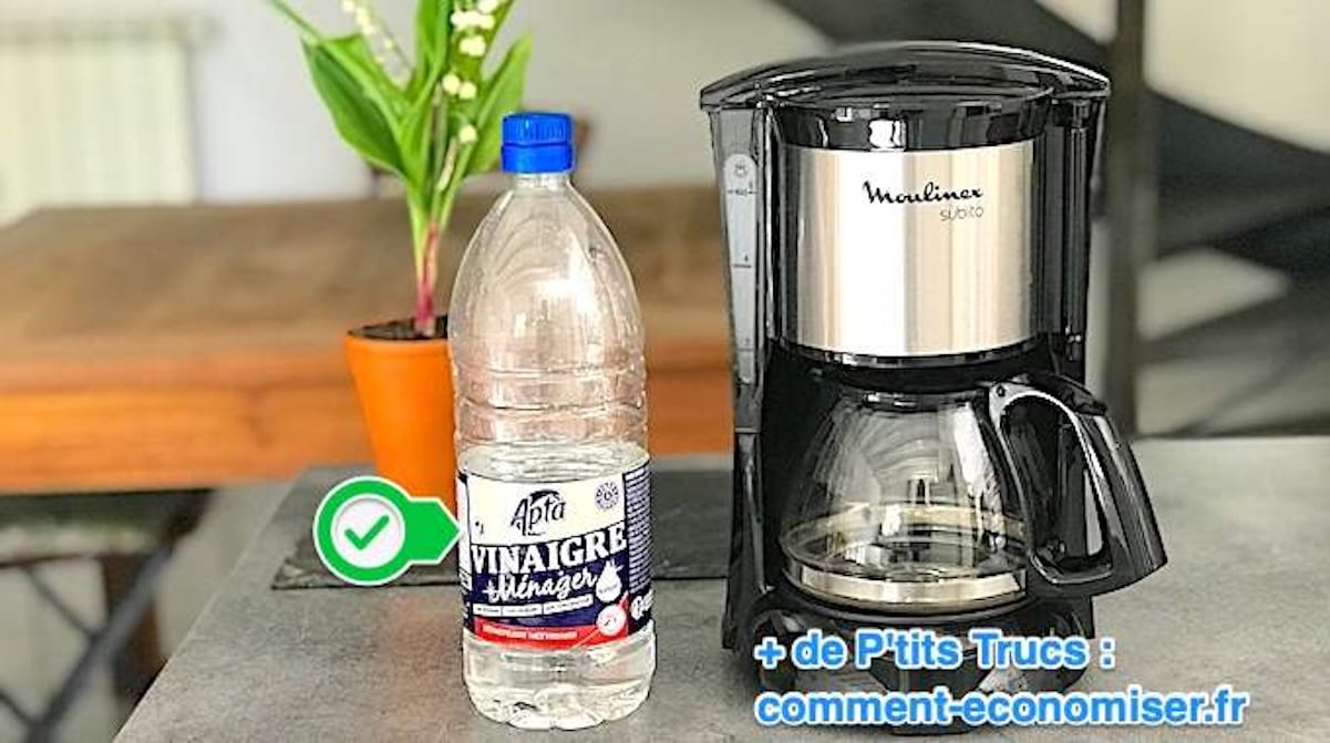 Comment nettoyer une cafetière avec seulement 2 produits ?