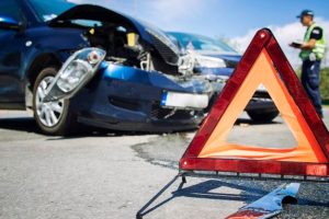 accident-route-voitures-ecrasee