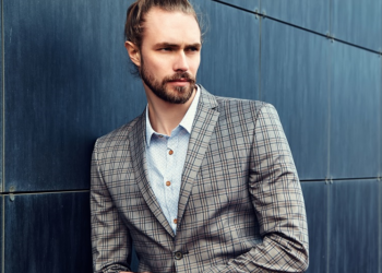 Costume homme : quelle couleur pour ma morphologie ?